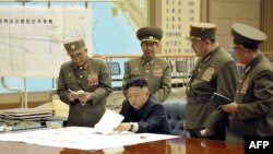 Перед нинішньою заявою, у п’ятницю, 29 березня 2013 року, північнокорейський керівник Кім Джон Ин підписав план технічної підготовки ракетних військ до нападу на США