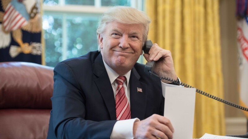 SHBA: Celularët do të testohen me mesazhe “alarmi” nga administrata e Trump
