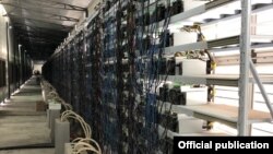 Оборудование для добычи биткоина в Бишкеке.