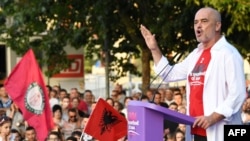 Социалисттик партиянын лидери, Албаниянын премьер-министри Эди Рама.