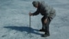 В Якутии жителям, оставшимся без питьевой воды, предложили топить снег 