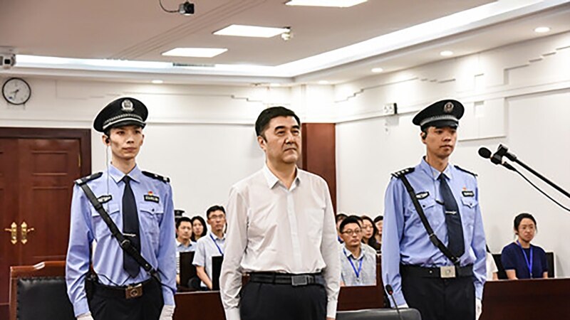 Кина осуди висок ујгурски политичар на казна доживотен затвор