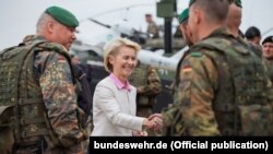 Ministrul german Ursula von der Leyen