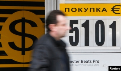 Апайдың есегіндегі секс Отыз үш жастағы қыздардың түкті писькилері