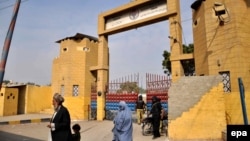 بیشتر افغانها در ماه های اخیر به زندان مرکزی شهر کراچی در ایالت سند منتقل شده اند