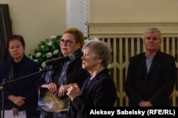 Елена Рыбина на церемонии прощания