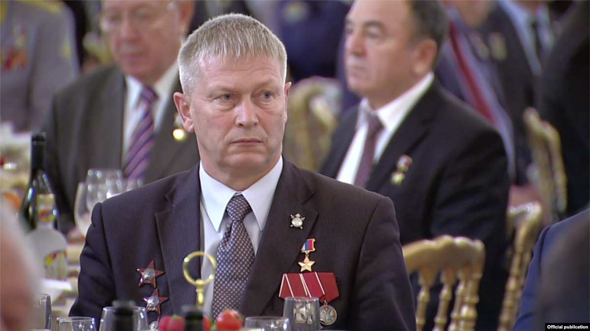 14 добровольцев: командир ЧВК Вагнера Андрей Трошев рассказал о потерях под Дейр-эз-Зором советуем 14 добровольцев: командир ЧВК Вагнера Андрей Трошев рассказал о потерях под Дейр-эз-Зором рекомендации