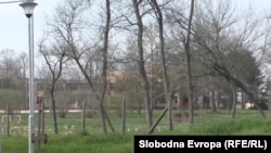 Mesto na kojem ne pronađena masovna grobnica sa kostima kosovskih Albanaca, mart 2016.