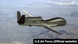 Американський стратегічний розвідувальний БпЛА RQ-4 Global Hawk