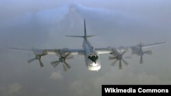 Расейскі бамбавік Ту-95