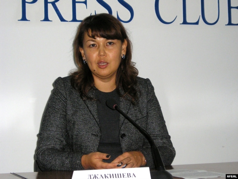 Джамиля Джакишева, жена арестованного топ-менеджера Мухтара Джакишева. Алматы, 22 сентября 2009 года.