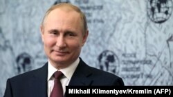 Президент России Владимир Путин. 27 апреля 2018 года.