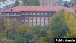 Armenia -- The Yerevan Secondary School No. 8, undated