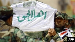 ایران سال‌هاست از مجموعه‌ای از گروه‌های مسلح در عراق از جمله «عصائب اهل‌الحق» حمایت می‌کند