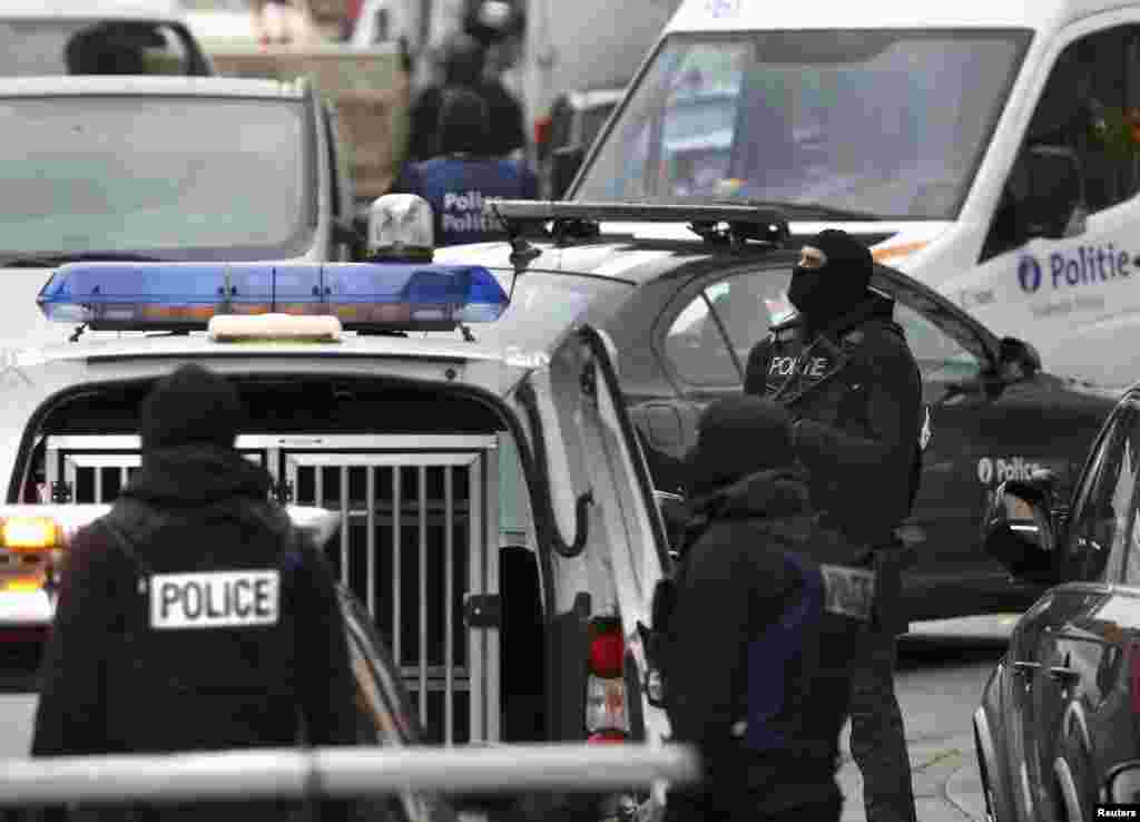 Policijska akcija belgijske policije u predgrađu Brisela Molenbeku, 16. novembar 2015.