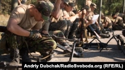 Бойцы Национальной гвардии Украины на учениях