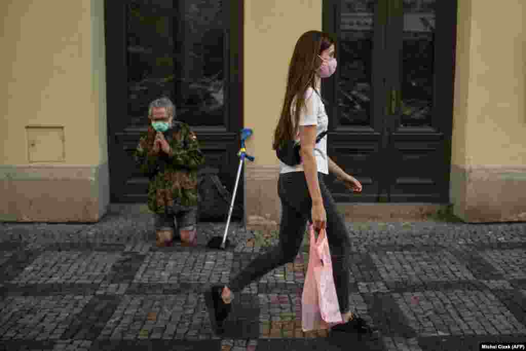 На вуліцах Прагі. (AFP/Michal Cizek)