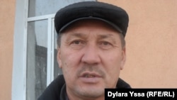 Турдымурат Абдикеримов, рабочий компании "Алакмир курылыс". Шымкент, 13 января 2016 года.
