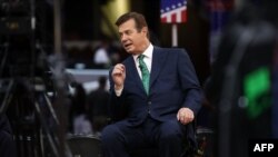 Пол Манафорт АКШнын президенти Дональд Трамптын шайлоо штабын жетектеп турган учур, 17-июль 2017-жыл.