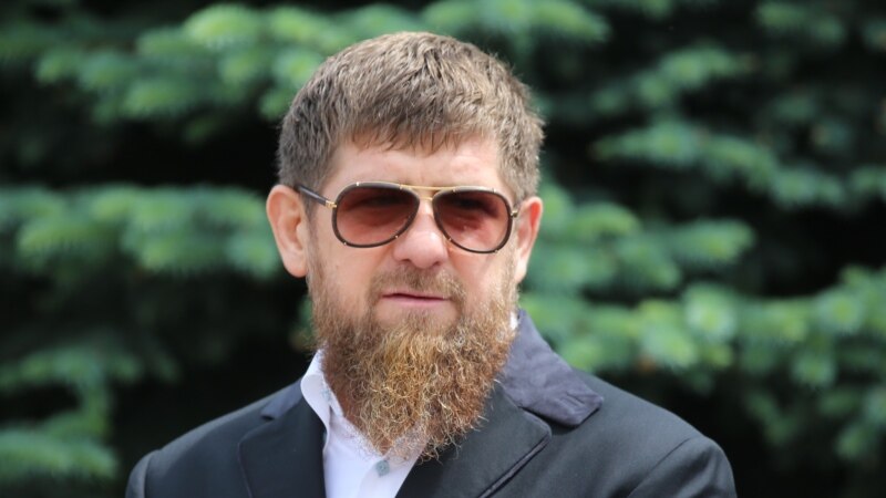 Кадыров прокомментировал решение суда о досрочном освобождении правозащитника Титиева