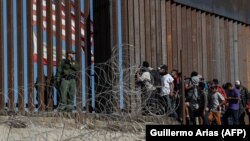 границата меѓу Соединетите држави и Мексико