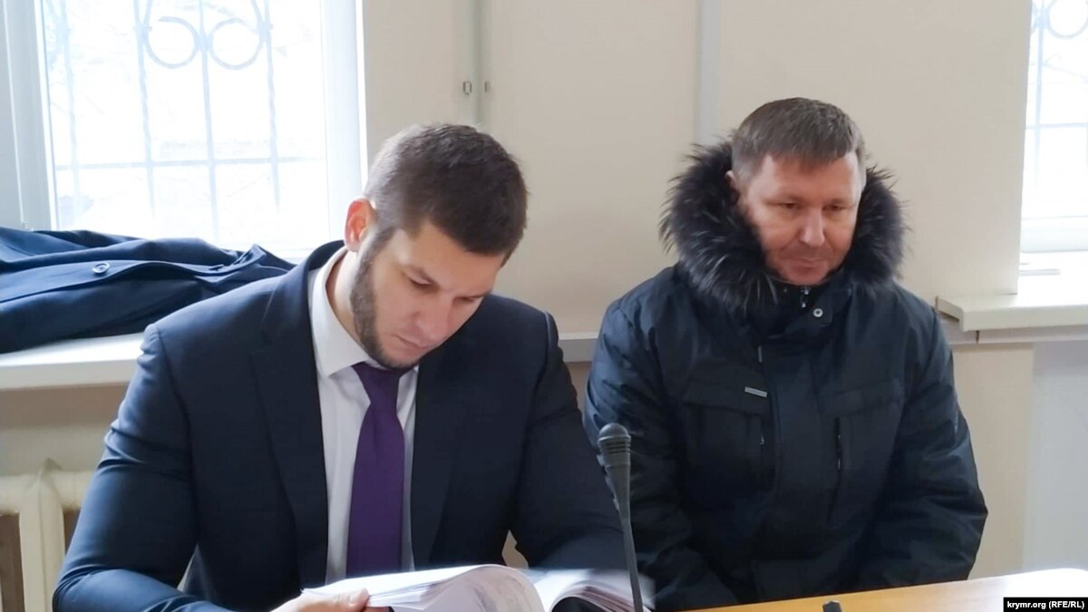 oi5.ru: Суд в Херсоне отправил «единоросса» из Севастополя под домашний арест Суд в Херсоне отправил «единоросса» из Севастополя под домашний арест