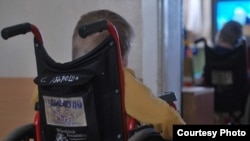 Вихованці Дніпропетровського дитбудинку для дітей-інвалідів