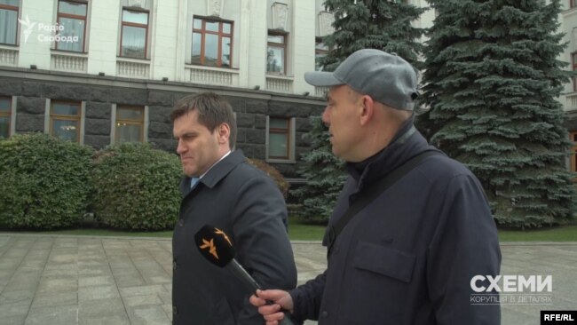 У відповідь на запитання з журналістів про те, з ким він мав зустріч у ОП, Сергій Нижний заявив: «це ж моя приватна справа»
