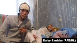 Yryskul Amanov, 48, was severely injured during ethnic clashes in the southern city of Osh in June 2010. His 19-year-old son Avazbek is angry at the attackers, and at the Kyrgyz govenment.