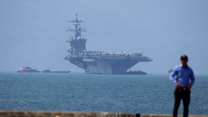 Кина загрижена поради американски бродови кај Тајван