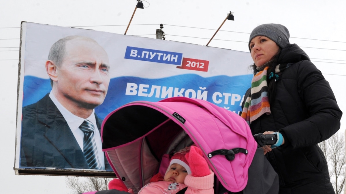 Putin's Payouts For Firstborn Babies Seen As Popular Preelection Move ...