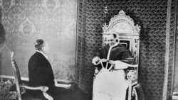 Papa Pius al XII-lea, „Vicarul” și dezinformarea KGB