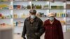 Голова уряду нагадав, що з 24 січня уряд уможливив для українців старше 60 років купівлю ліків на кошти, отримані за вакцинацію