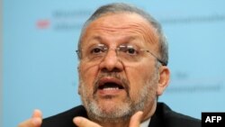 Iranian Foreign Minister Manouchehr Mottaki