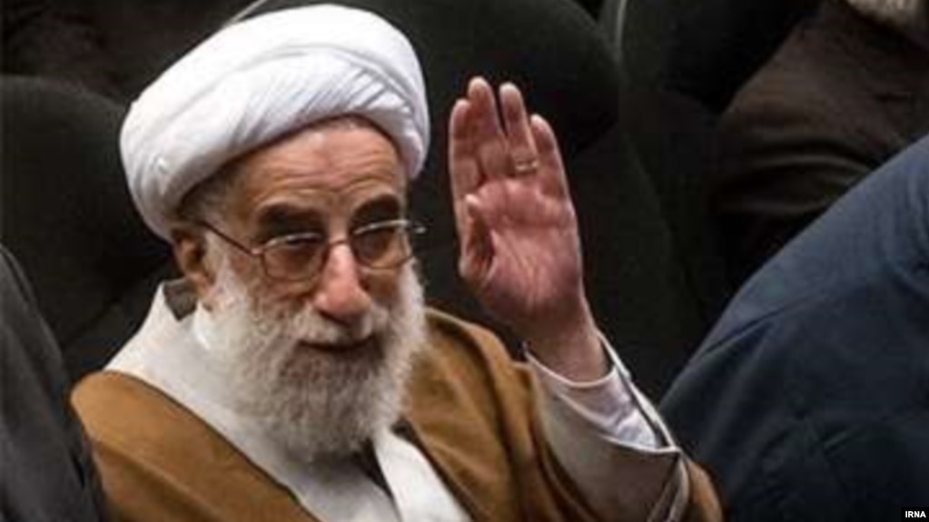 احمد جنتی ۹۳ ساله، بیست و هفت سال است که دبیر شورای نگهبان است.