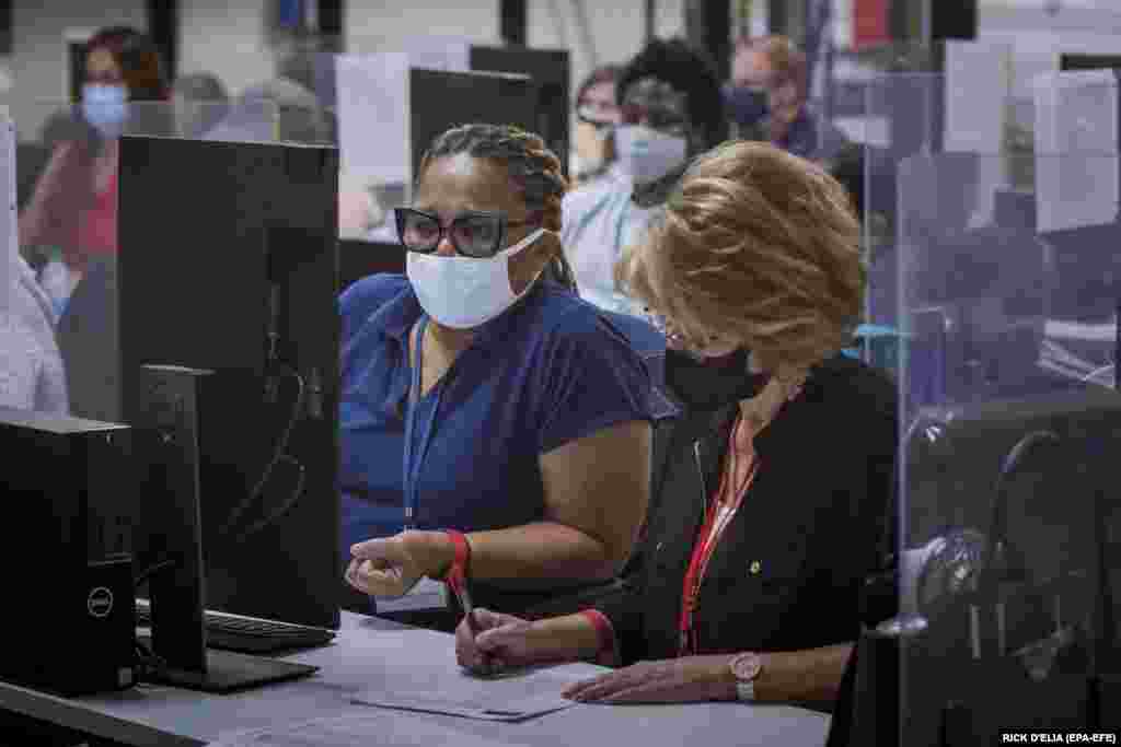 Adjudicators continue to check ballots at the Maricopa County Recorder&#39;s Office Phoenix, Arizona, November 5, 2020.