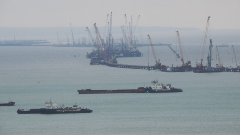 Россия задержала в Керченском проливе 148 судов, следовавших в украинские порты – Киев