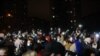 A minszki Változás tere – az emberek elbúcsúznak a rendőri őrizetben meghalt Raman Bandarenkától