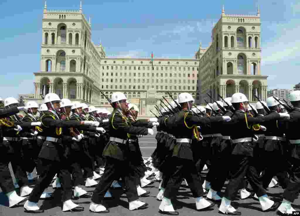 Azerbaijani military academy cadets parade to mark the nation's Republic Day in central Baku on May 28. (AFP/Tofik Babayev)