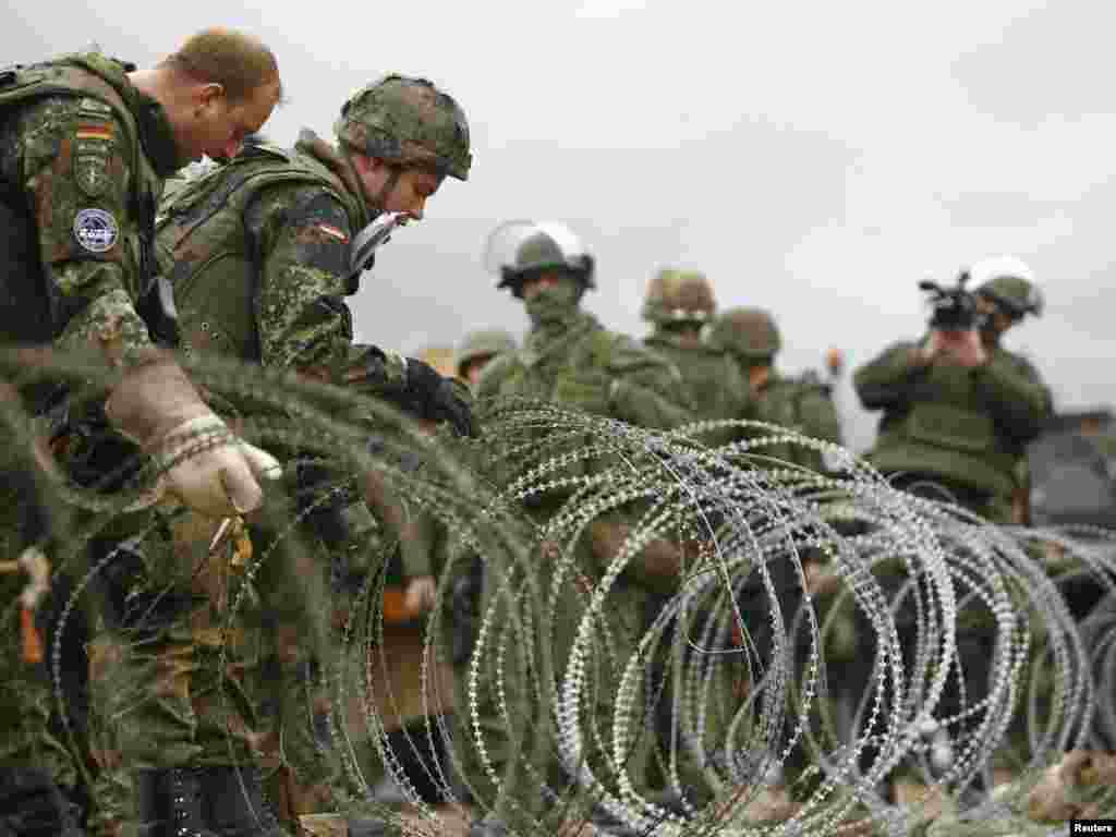 Jagnjenica, 05.12.2011. Foto: Reuters / Đorđe Kojadinović