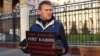 Навальный призвал журналистов к забастовке в знак солидарности с Кашиным