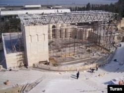 Yaşıl teatr, 2007