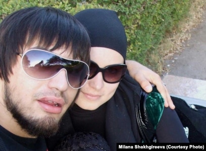 Мен сені қалаймын VK-да секс гифтері Ең терең қарлығаш, шарларға дейін