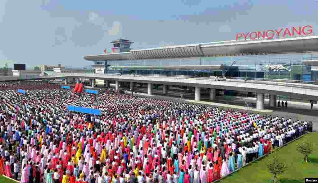 In the summer of 2015, the new terminal of Pyongyang&#39;s airport was opened to much (carefully choreographed) fanfare.