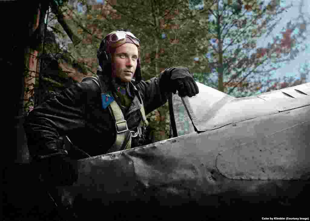 Soviet fighter pilot Aleksandr Pronin in 1942. Shirnina studies carefully before deciding on her colors. &quot;When I colorize uniforms I have to search for info or ask experts. So I&rsquo;m not free in choosing colors.&quot;