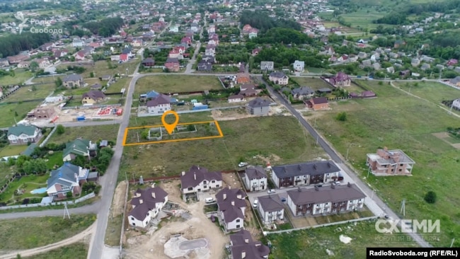 15 соток землі в елітному селищі Ходосівка під Києвом, викуплені за 400 тисяч гривень через «СЕТАМ»
