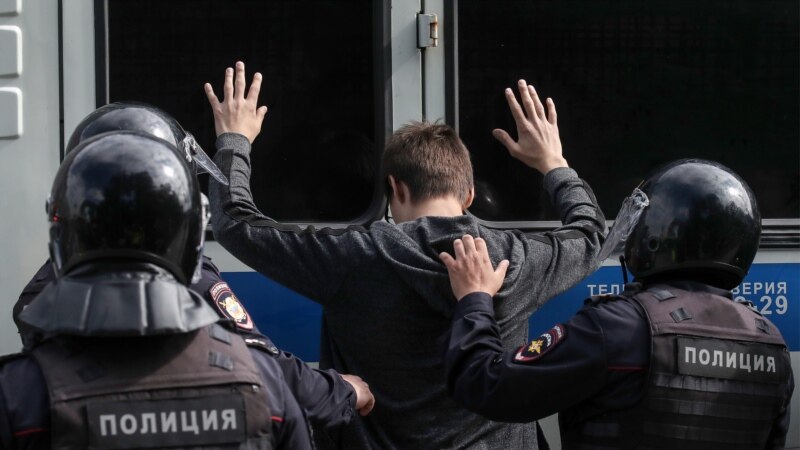 «Призываем российские власти уважать базовые права человека» – МИД Чехии