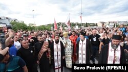 Protestno okupljanje u Podgorici pristalica Srpske pravoslavne crkve 