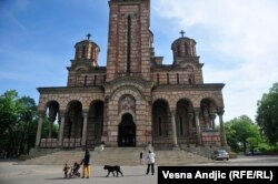 Serbia: la Belgrad, bisericile au rămas goale de Paște, 19 aprilie 2020