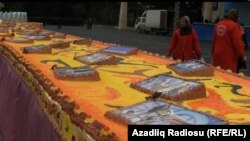 Илхам Алиевдин 51 жылдыгына арналып жасалган торт, 2012-жыл